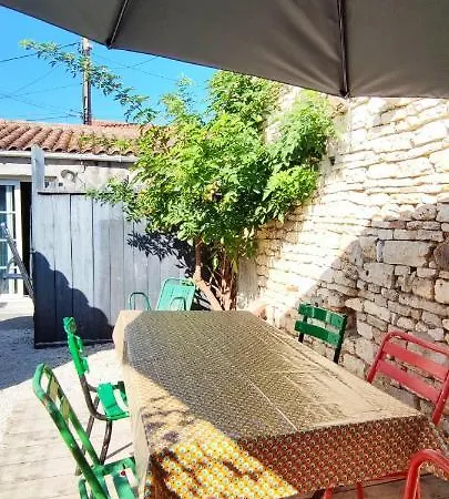 La Cachette Maison De Дом отдыха